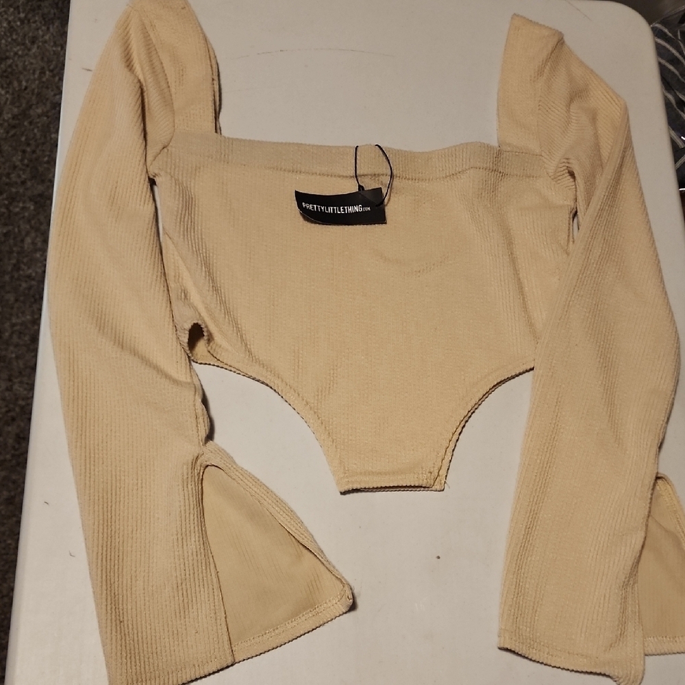 PrettyLittleThing NWT Cream Ribbed Long Sleeve Top